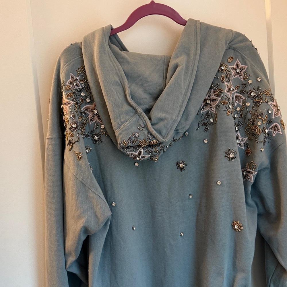 Free People Cozy Gray Fabric - Picture 5 of 5